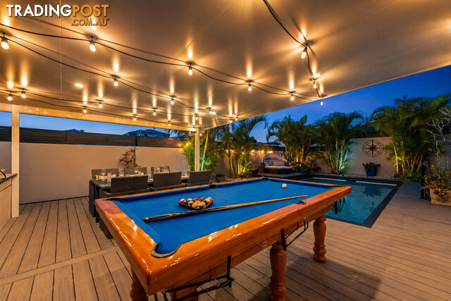 2 Joel Court HELENSVALE QLD 4212