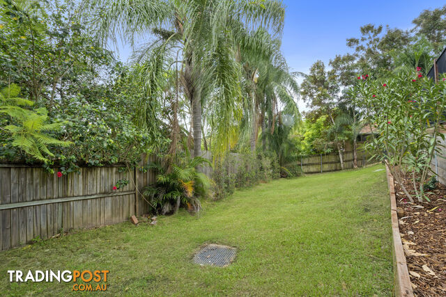 17 Overland Drive EDENS LANDING QLD 4207