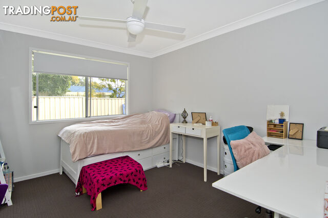 12 Sinclair Place BEENLEIGH QLD 4207