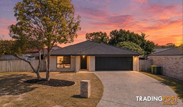 32 Ernestine Circuit EAGLEBY QLD 4207