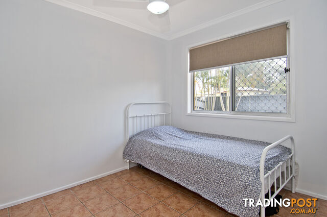 24 Bedford Crescent EAGLEBY QLD 4207