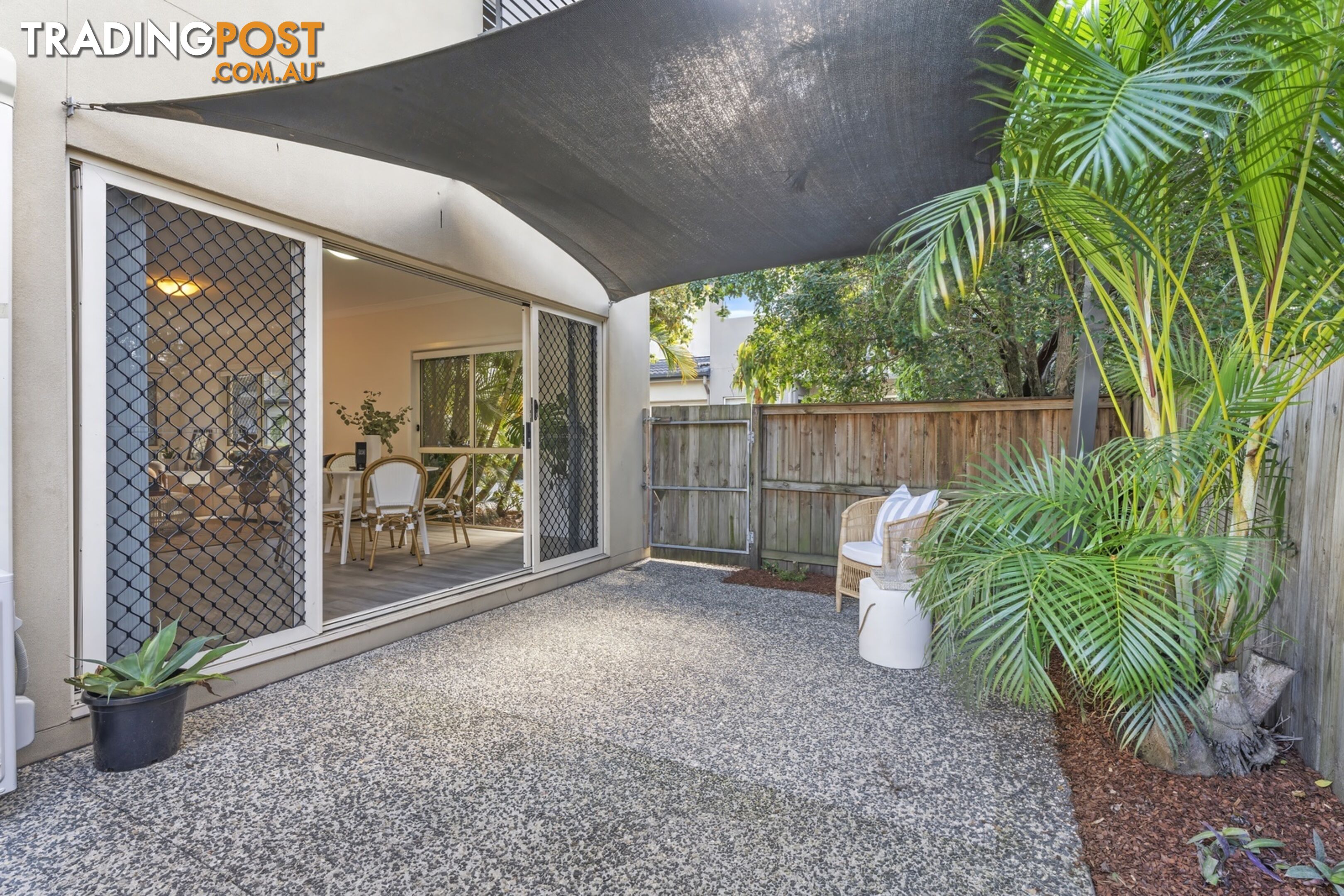 8/54-56 River Hills Road EAGLEBY QLD 4207