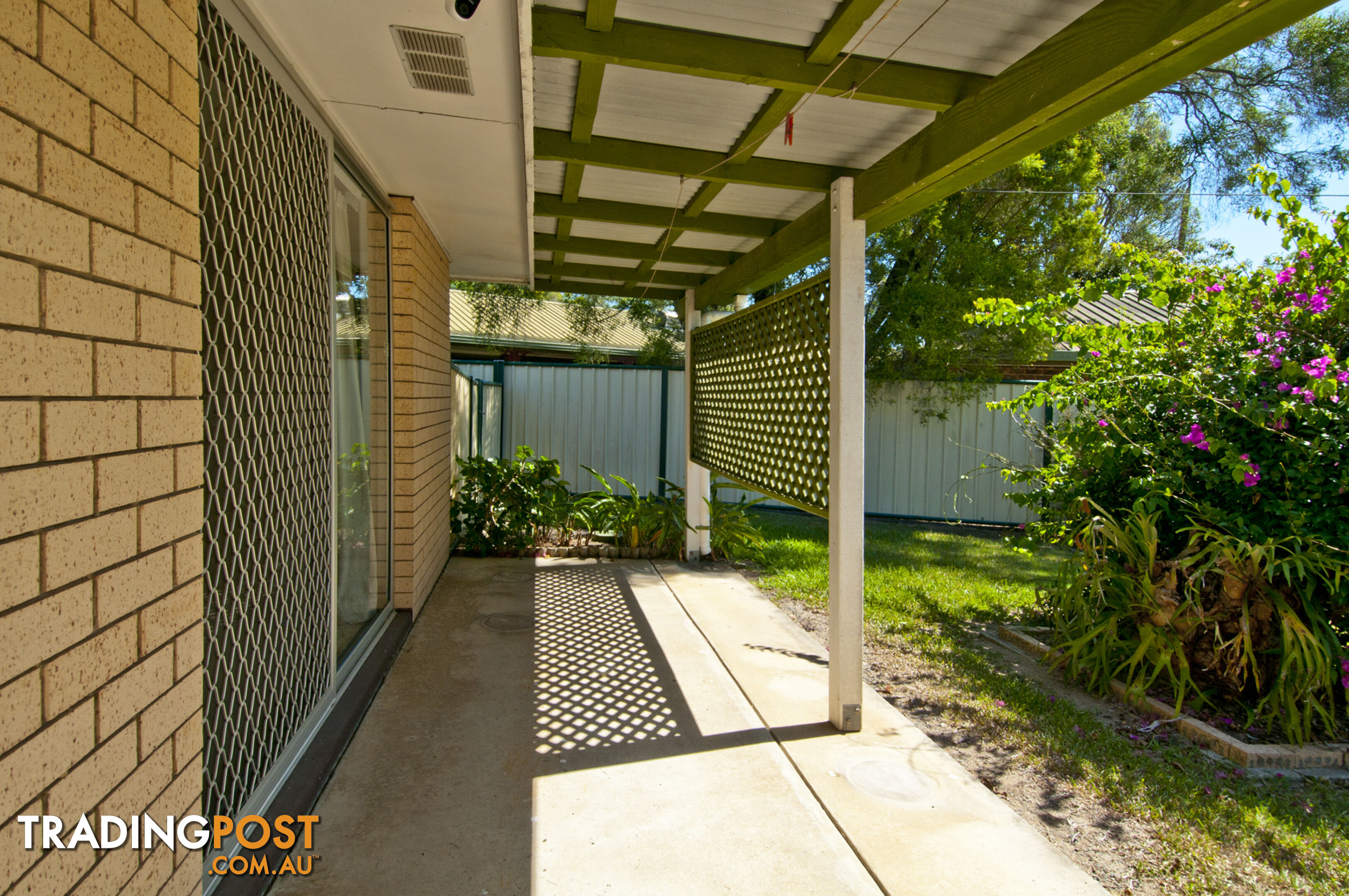 11 Lyons Street BETHANIA QLD 4205