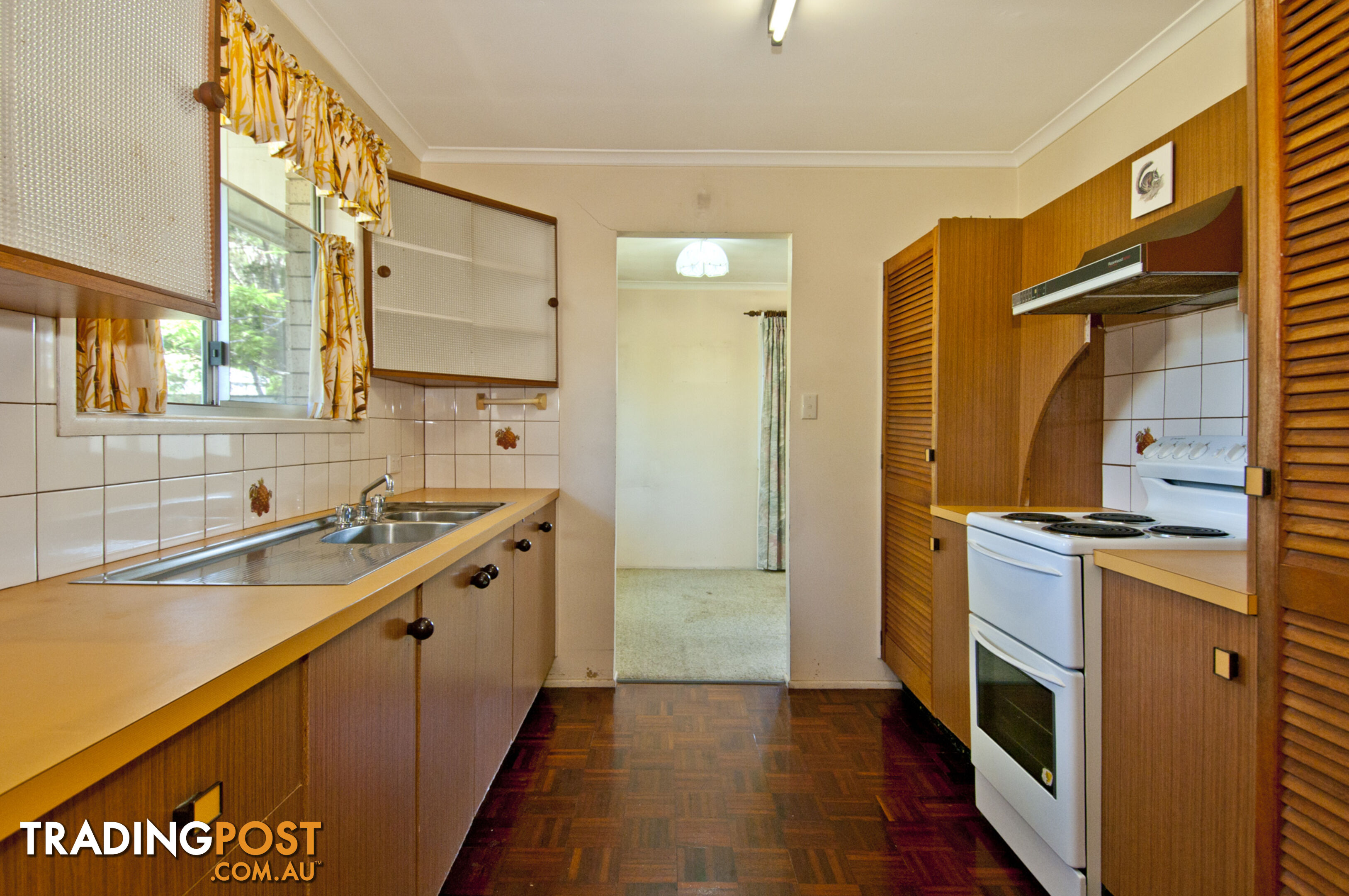 11 Lyons Street BETHANIA QLD 4205