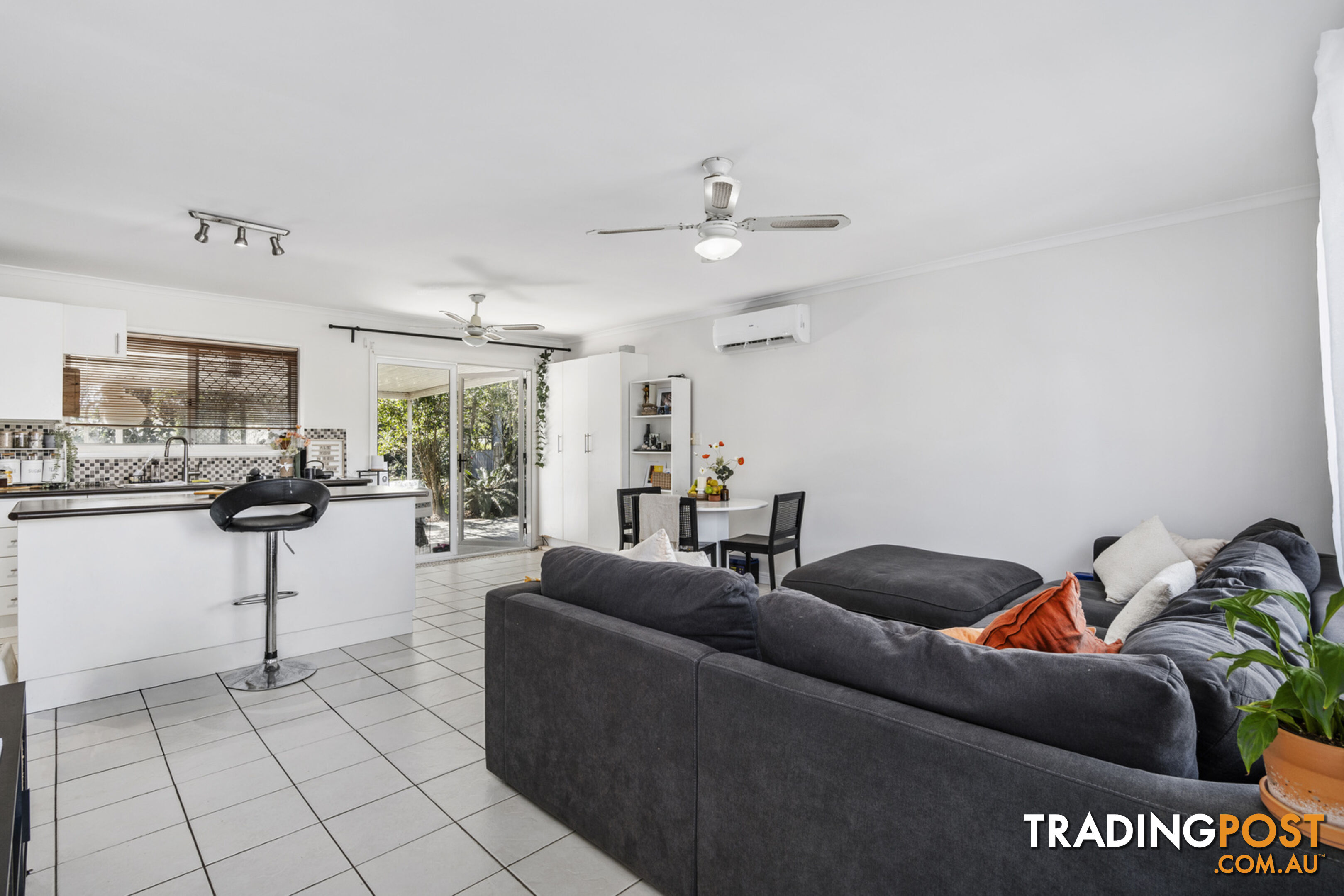 13 Yolla Street EAGLEBY QLD 4207