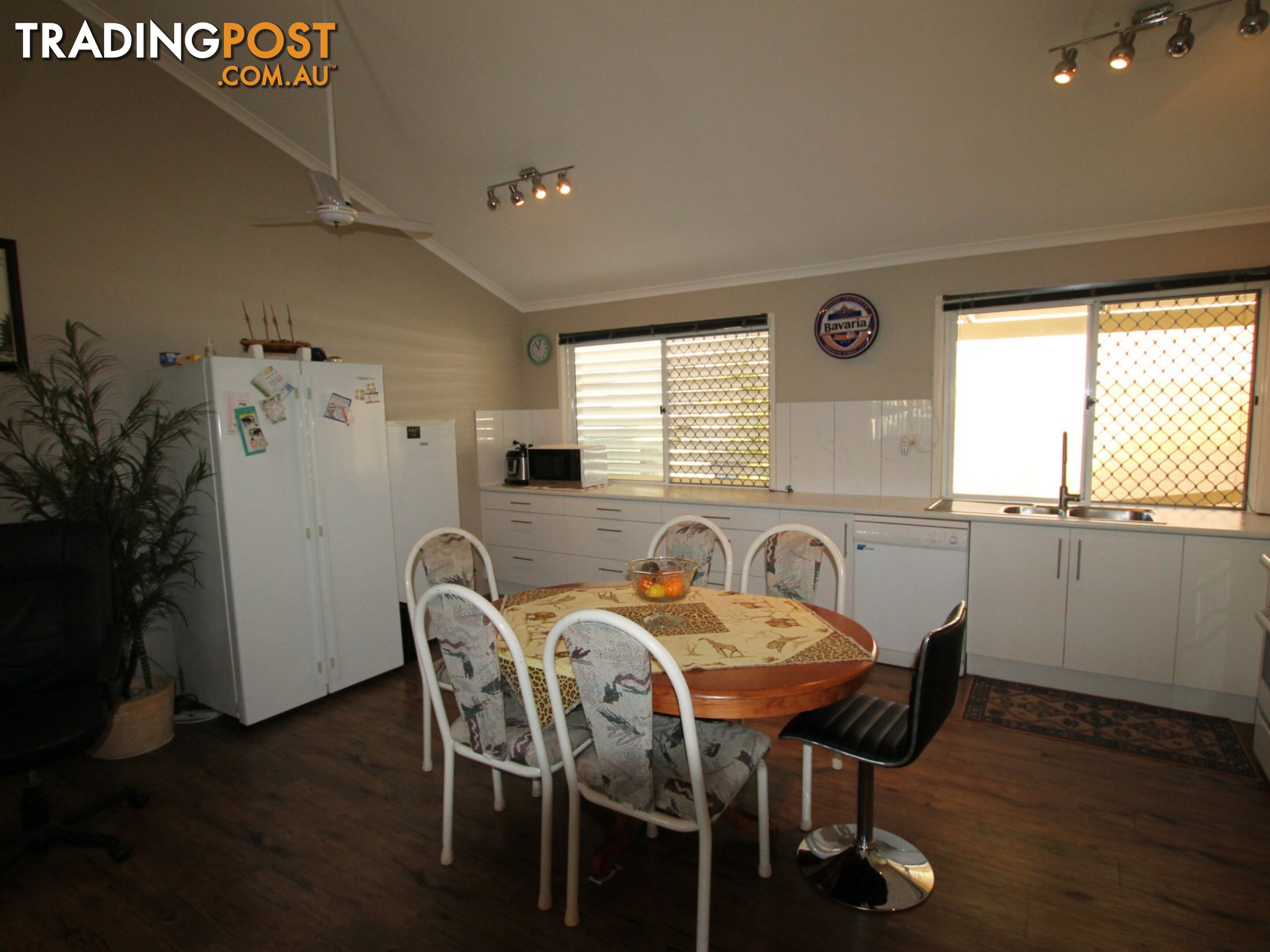 4 Rustic Court BETHANIA QLD 4205