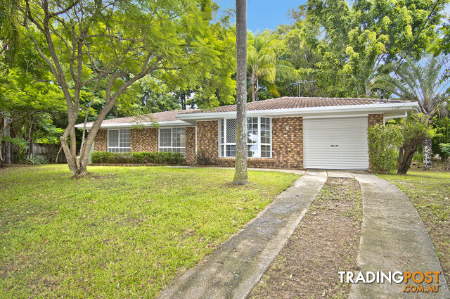 9 Melton Court EDENS LANDING QLD 4207