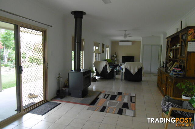 10 Bow St Degilbo QLD 4621