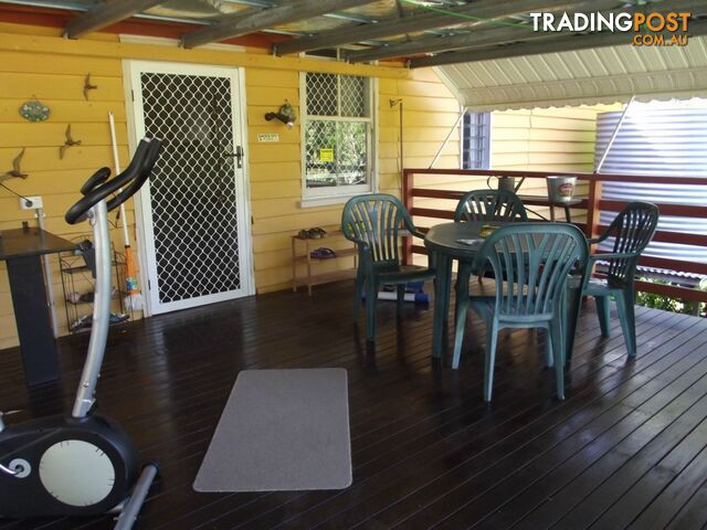 42 Main Street Dallarnil QLD 4621