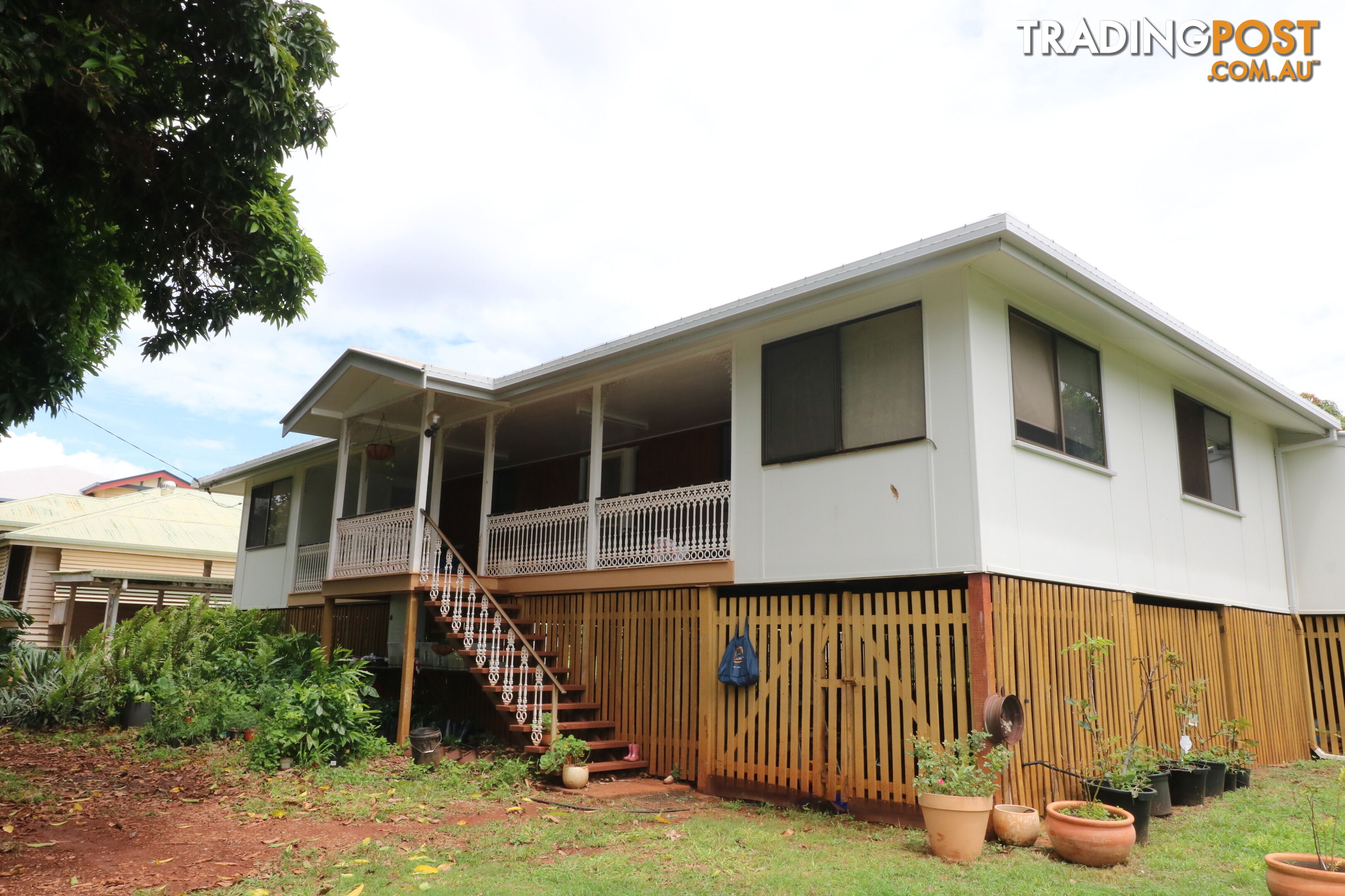 20 Broadhurst St Childers QLD 4660