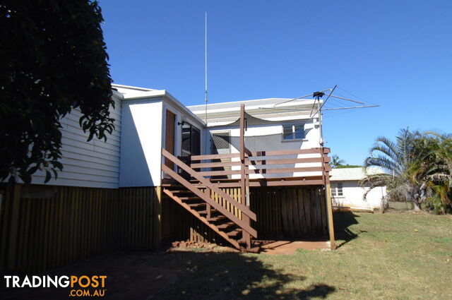 20 Broadhurst St Childers QLD 4660