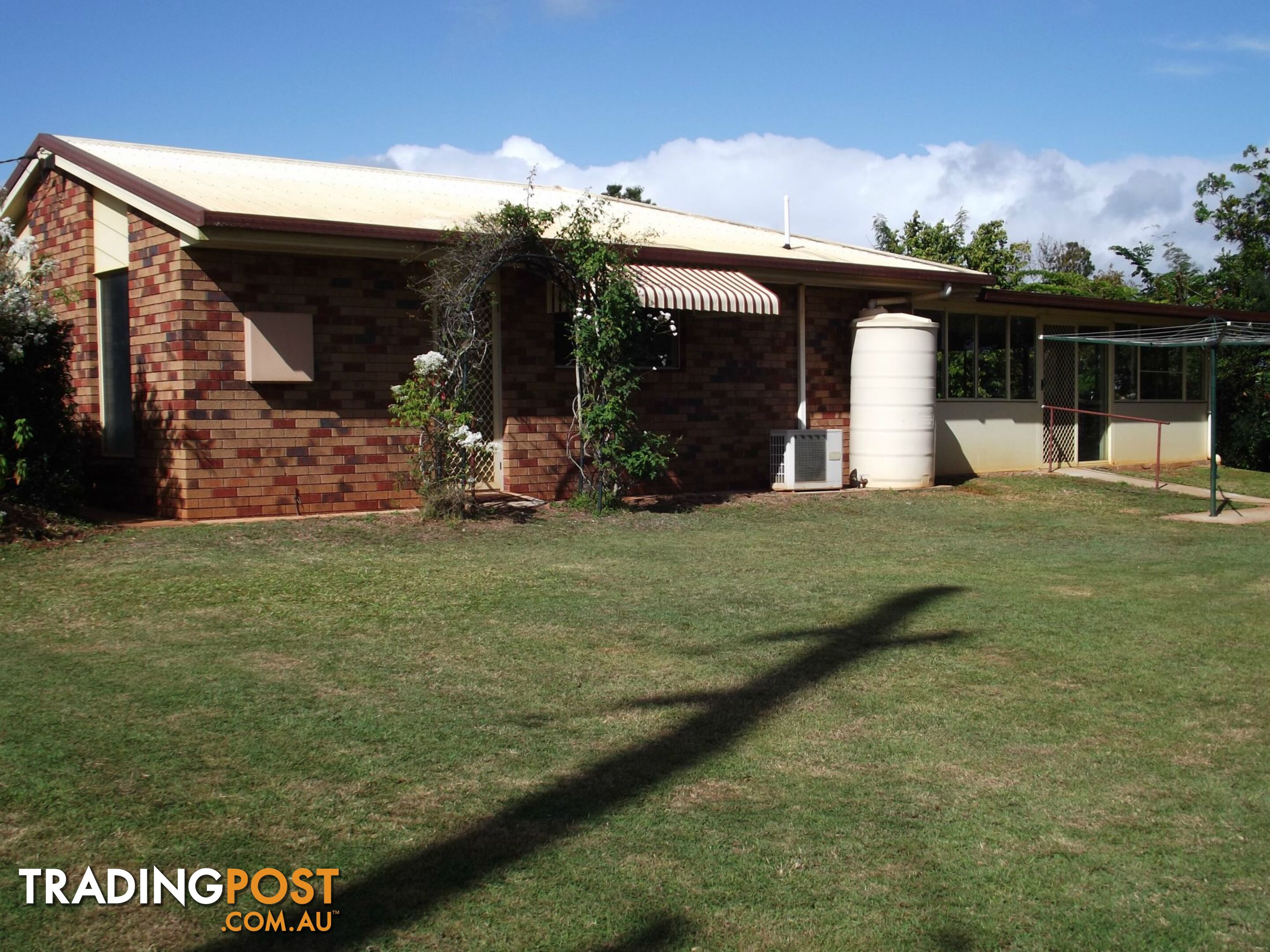 8 Keeley Street Childers QLD 4660