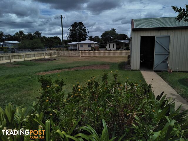 8 Richard St Biggenden QLD 4621