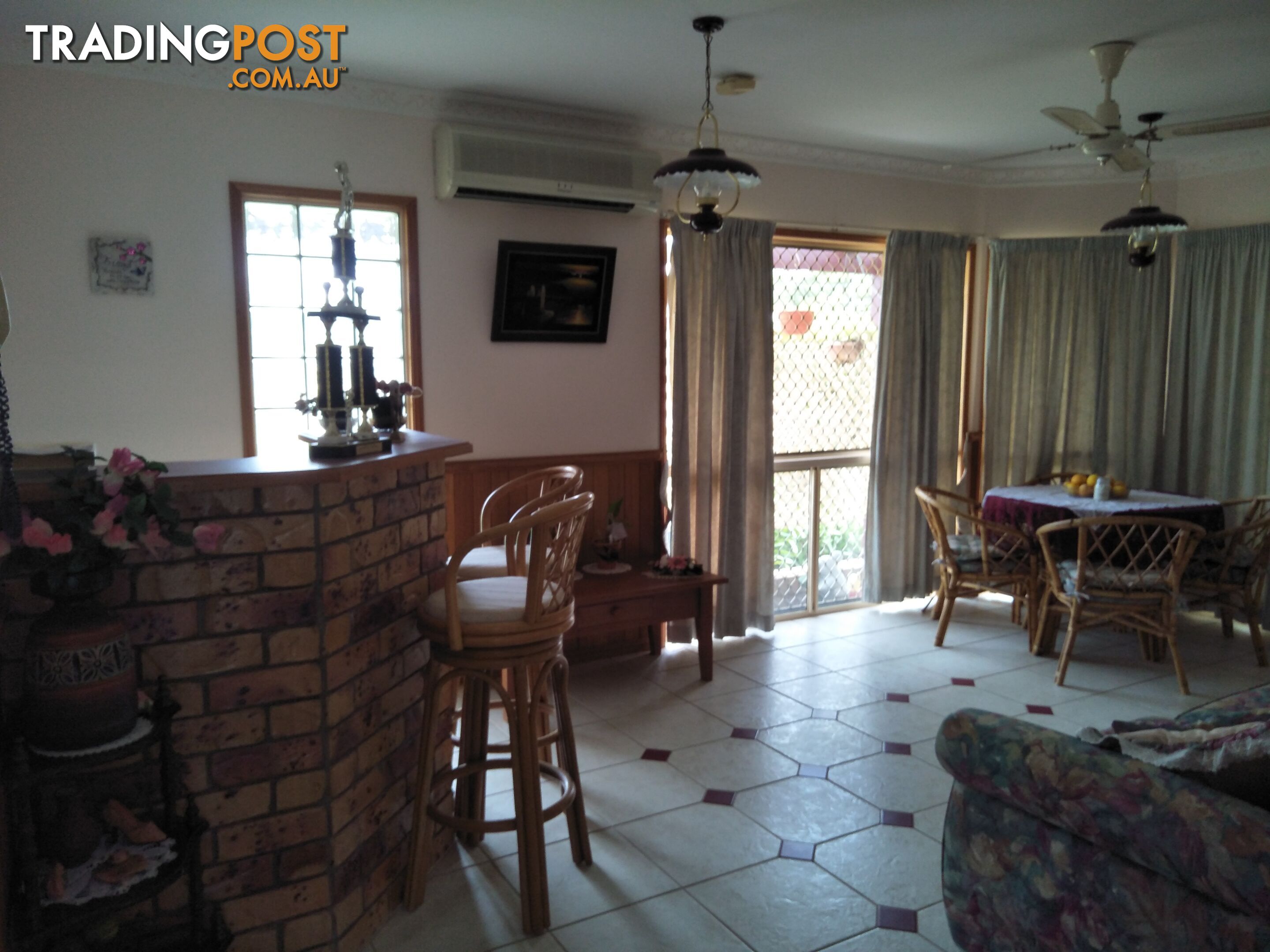 8 Richard St Biggenden QLD 4621