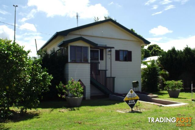 5 Pizzey Street Childers QLD 4660