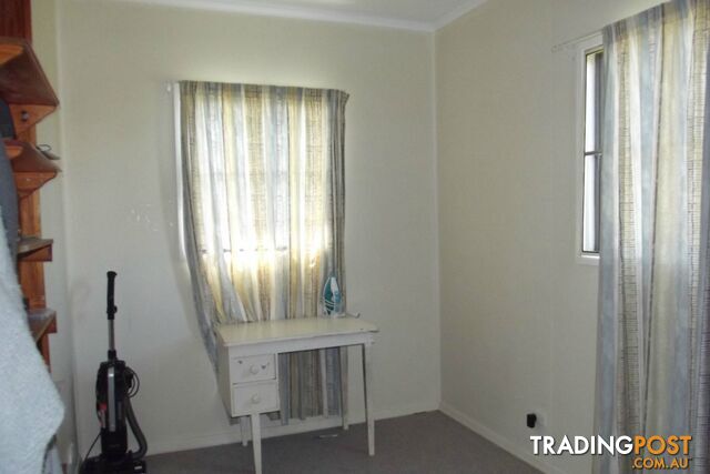 5 Pizzey Street Childers QLD 4660