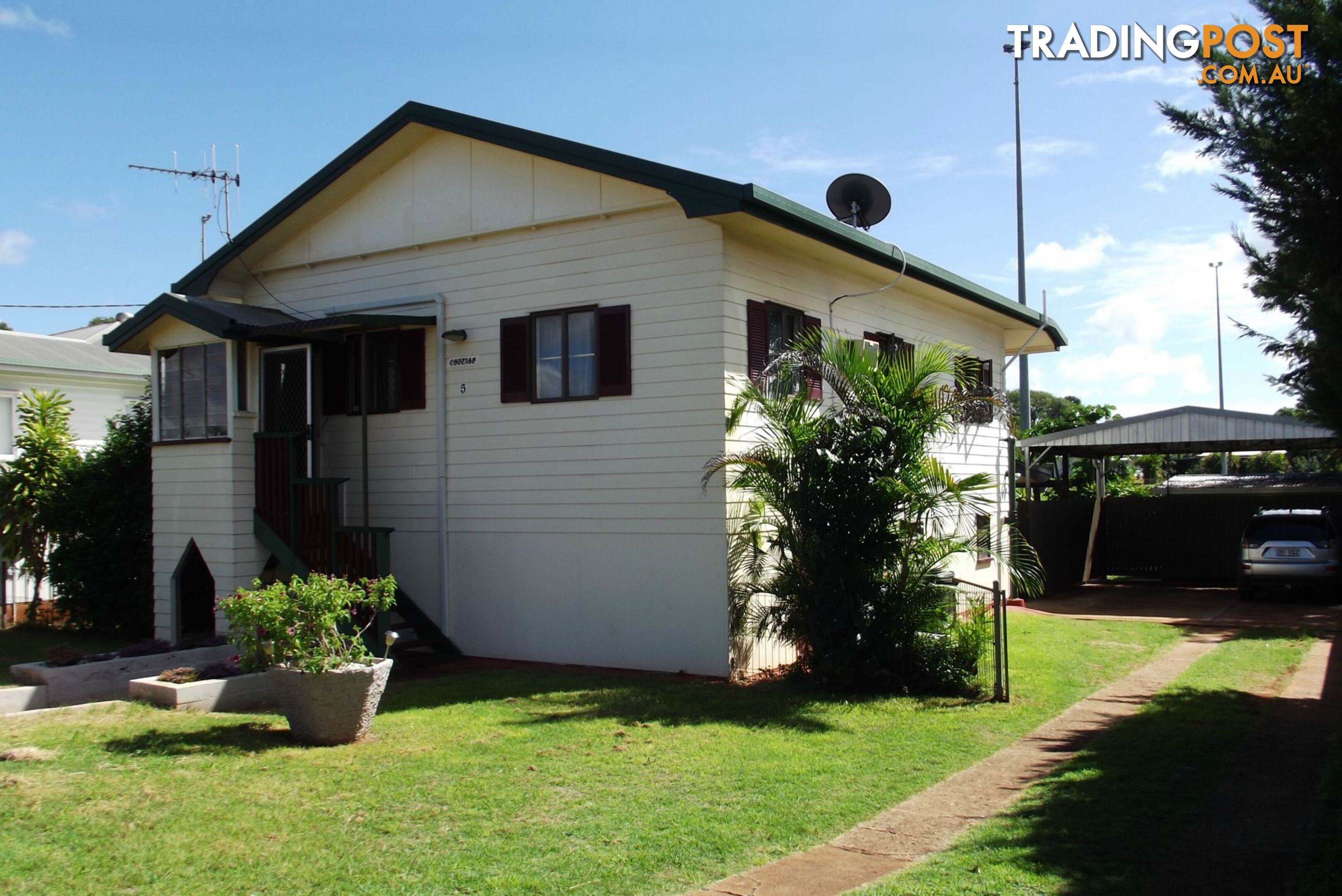 5 Pizzey Street Childers QLD 4660