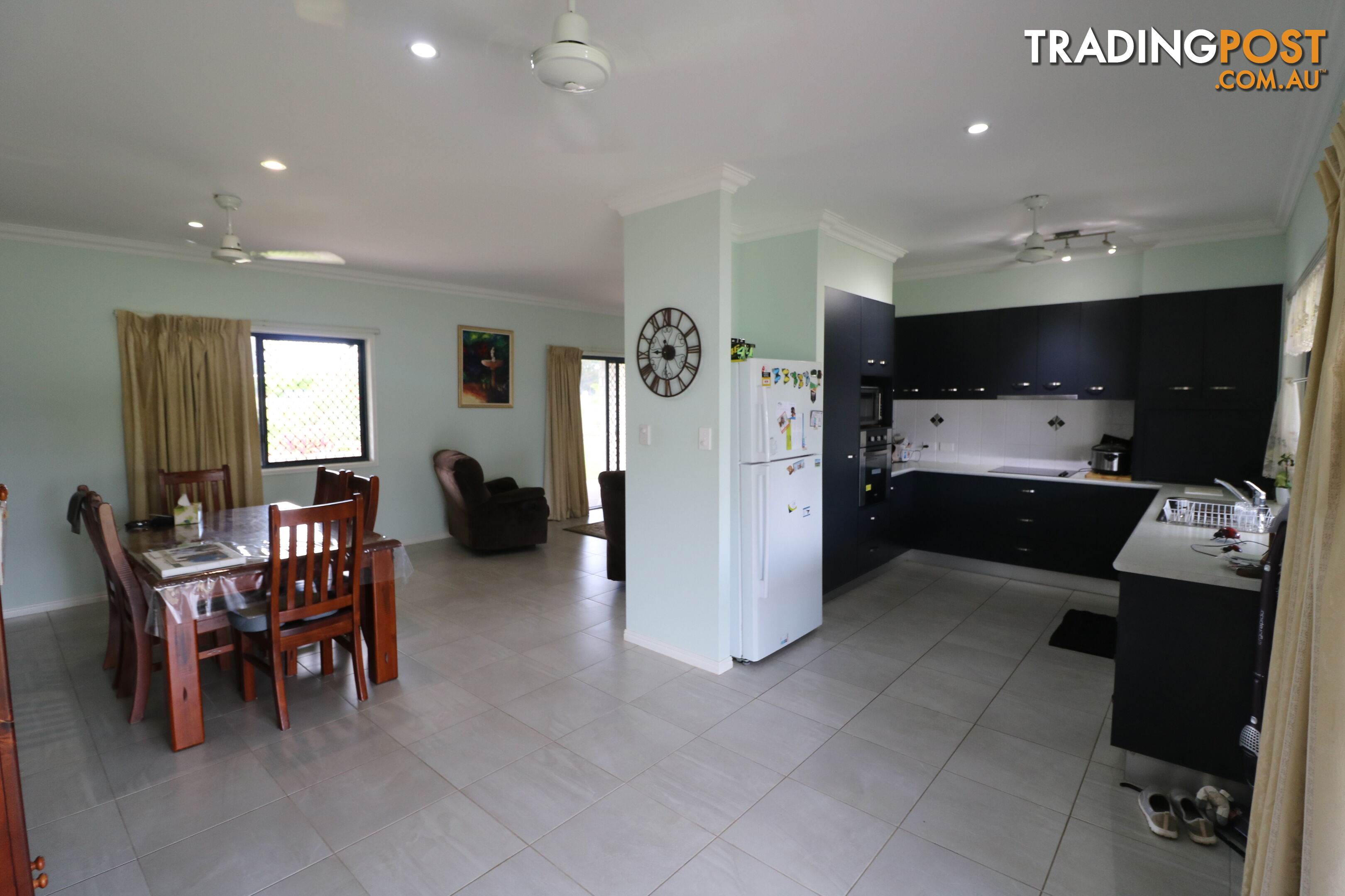 77 Oakview Dr Redridge QLD 4660