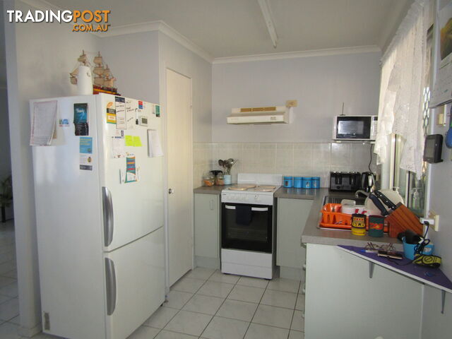 14 Queen Street Dallarnil QLD 4621