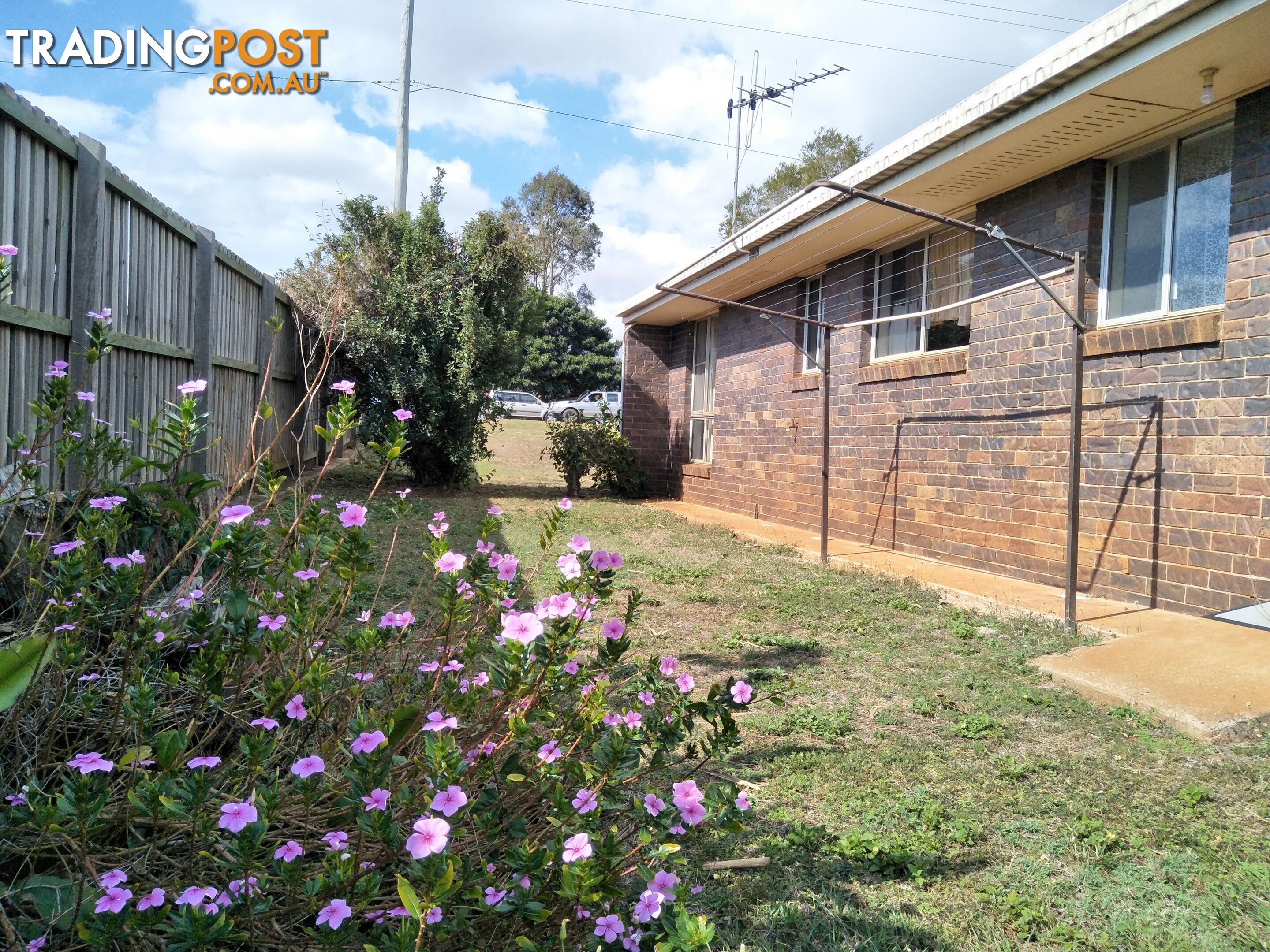 Unit 2 2A Churchill St Childers QLD 4660