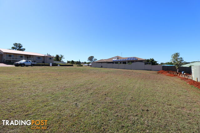 5 Pioneer Ave Childers QLD 4660