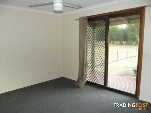 36 Main Street Dallarnil QLD 4621