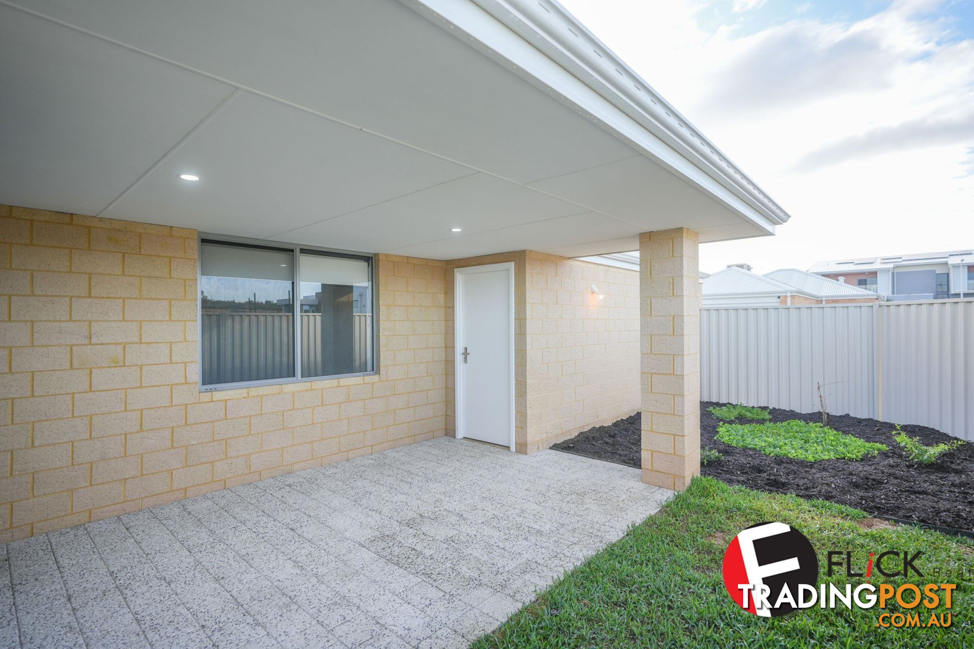 8 Barney Road ALKIMOS WA 6038