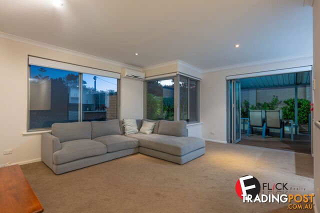 11 26 Edgehill Street Scarborough WA 6019