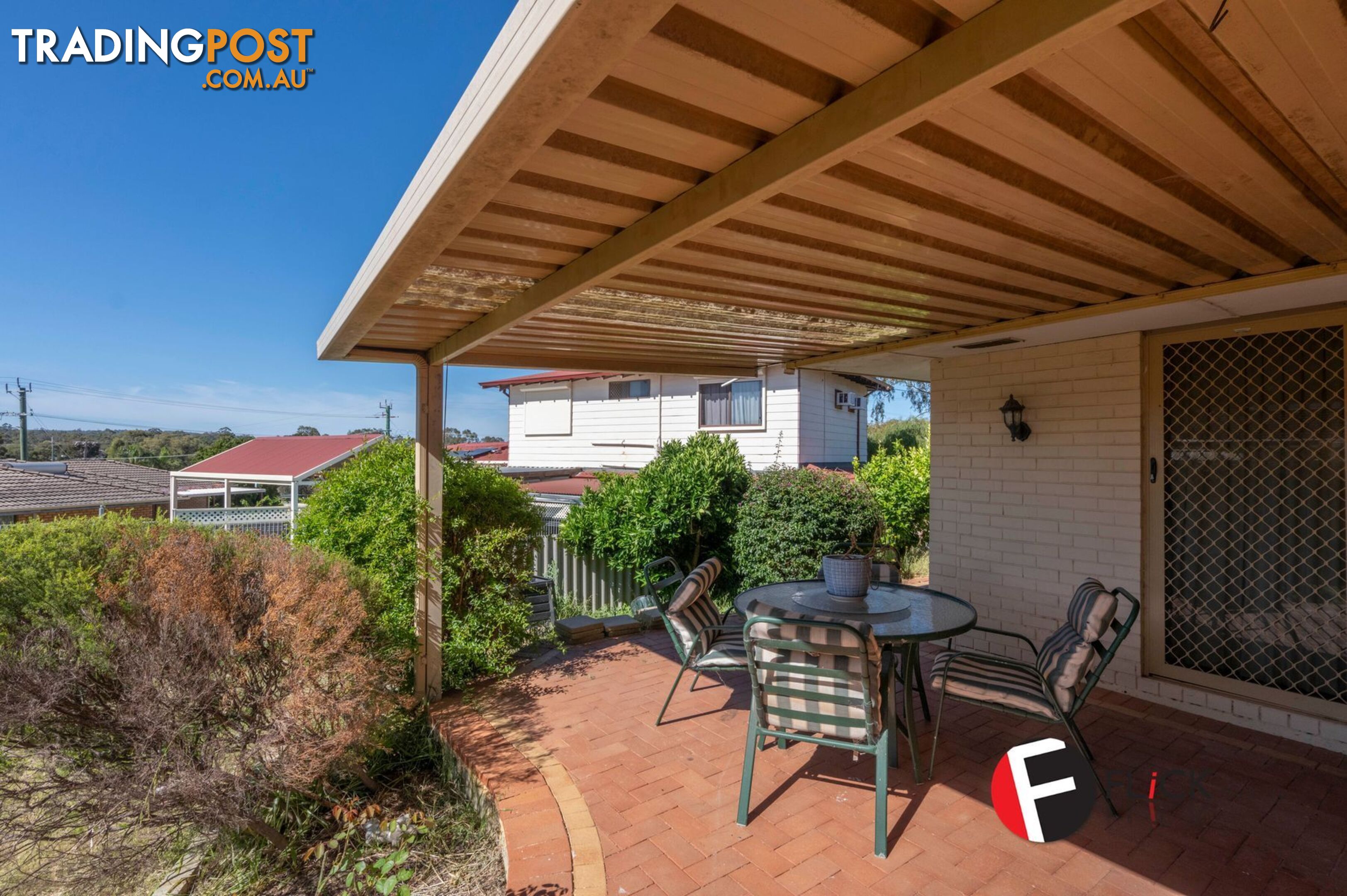 16 Fairfax Road Swan View WA 6056