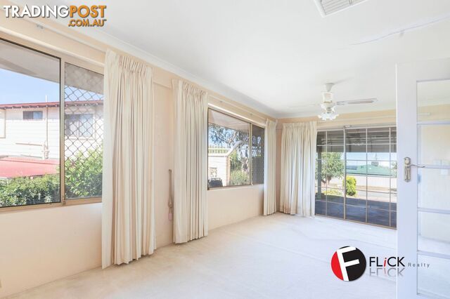 16 Fairfax Road Swan View WA 6056