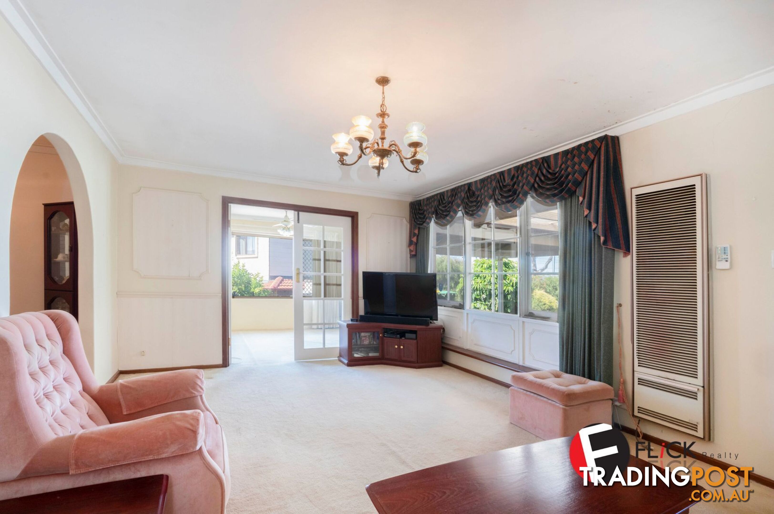 16 Fairfax Road Swan View WA 6056