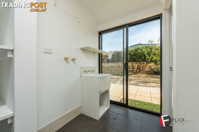 55 Dunmore Cct Merriwa WA 6030