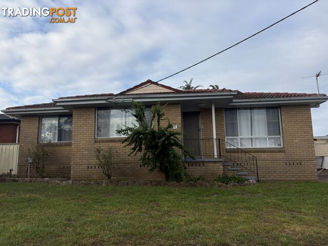 4 Tregenna Street RAYMOND TERRACE NSW 2324