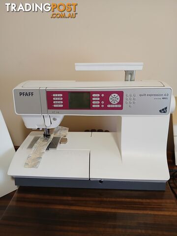 PFAFF QUILT EXPRESSION 4.0 SEWING MACHINE