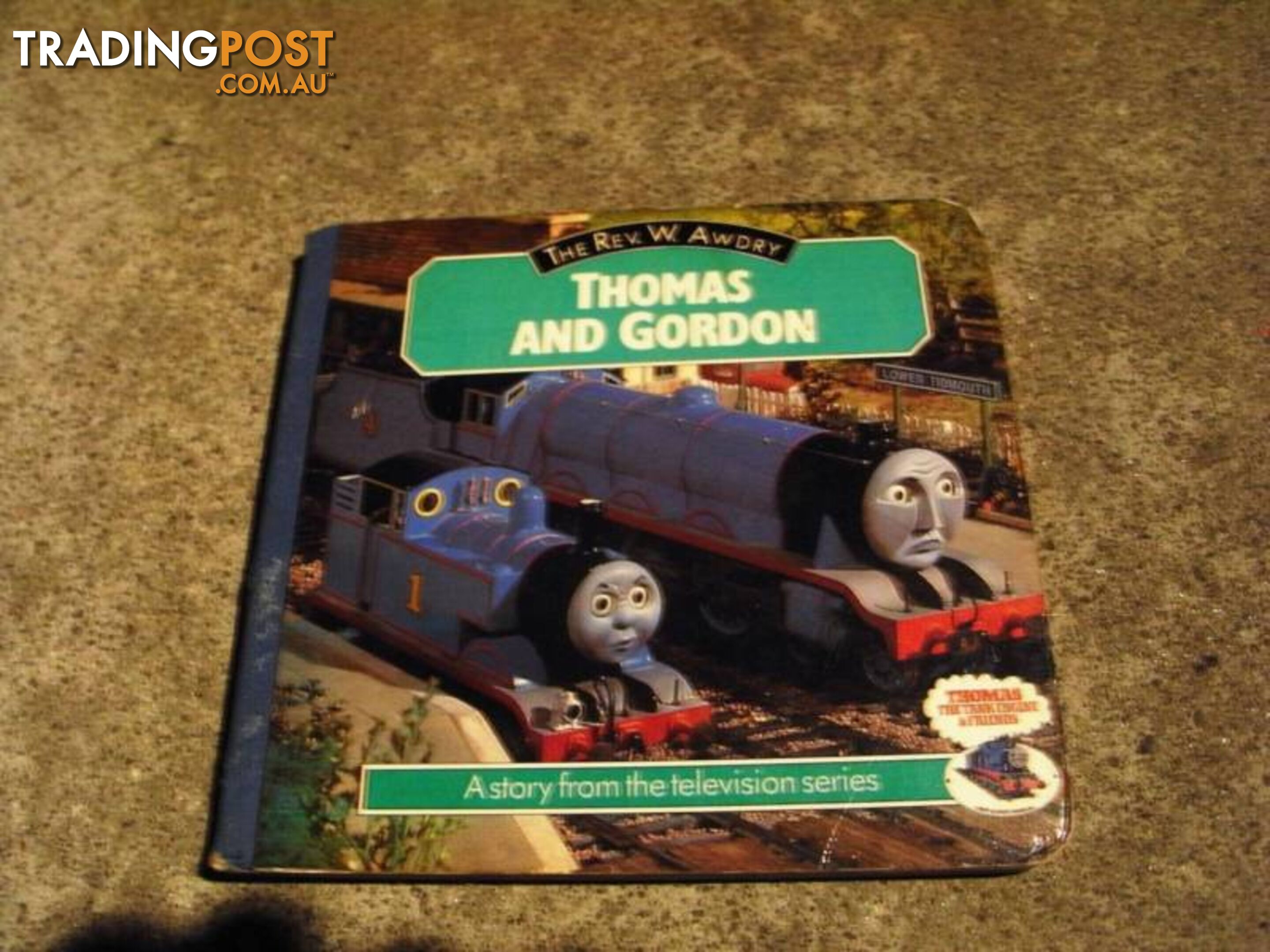 THOMAS TANK ENGINE BOOK pickup oakleigh 3166 or postage 2.99