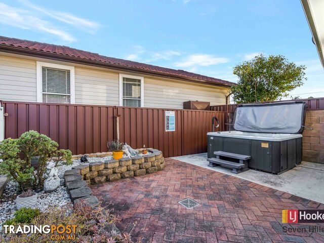 4 Camellia Place LALOR PARK NSW 2147