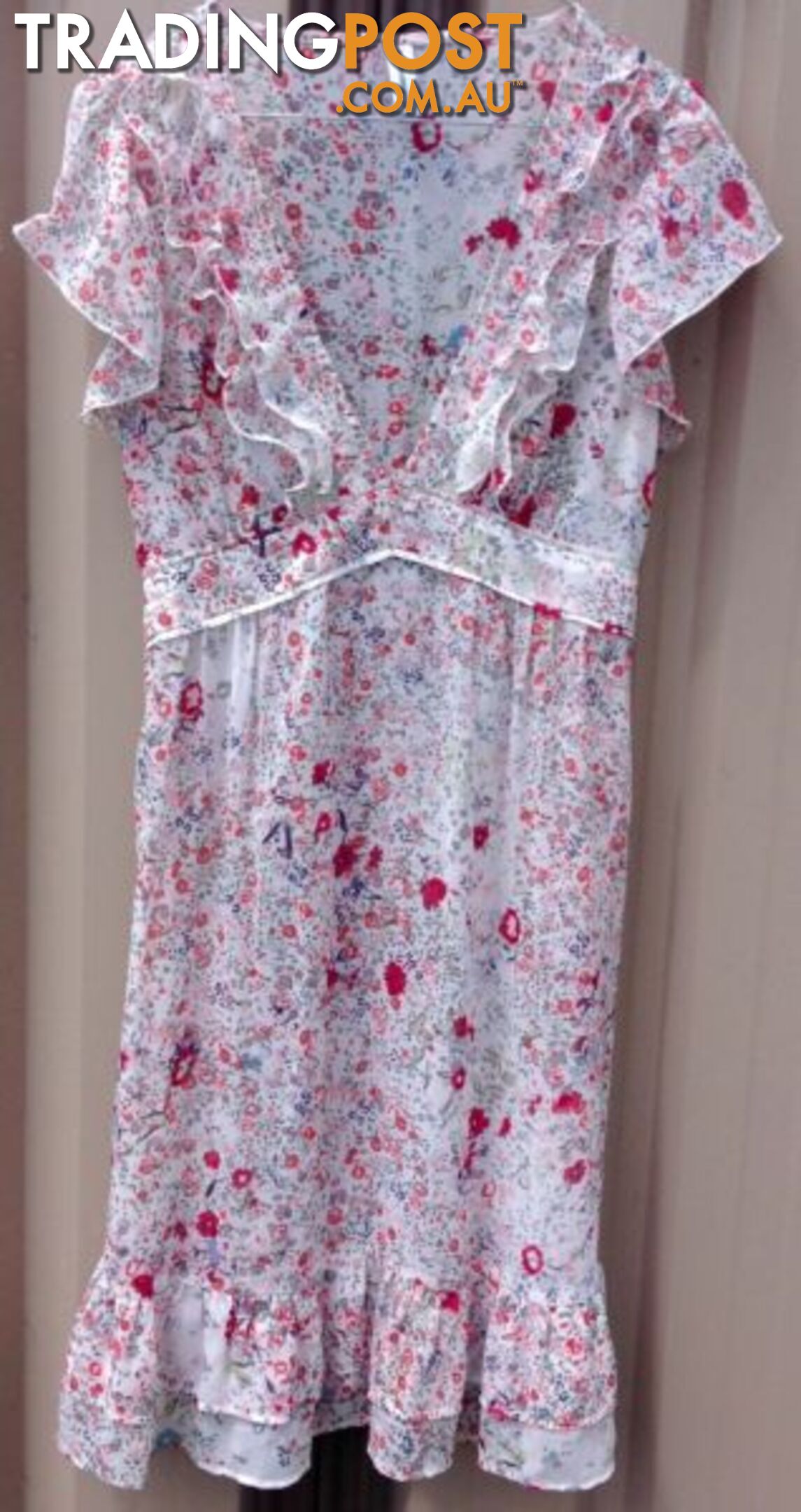 New " Jeanswest " Floral Dress