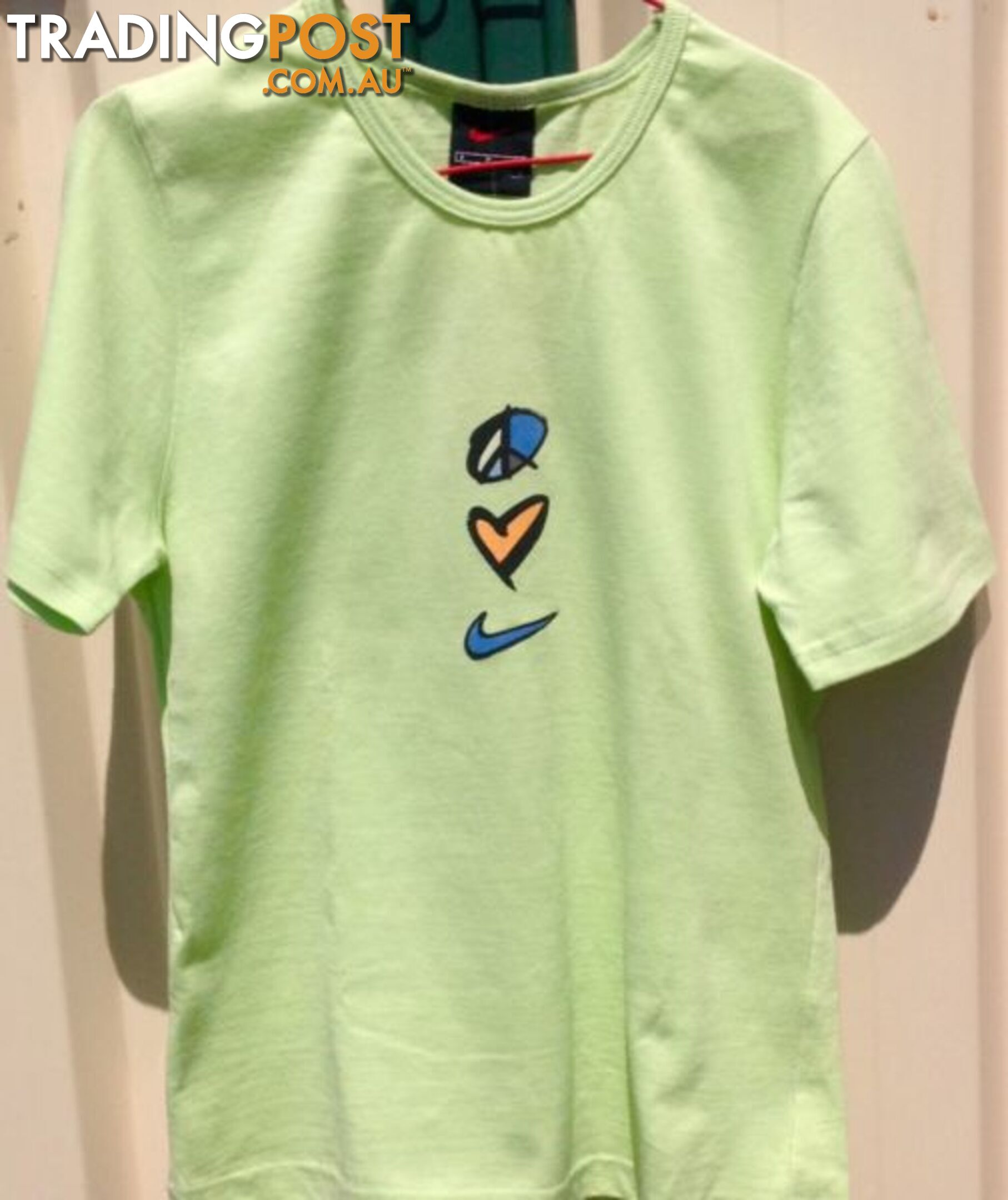 New " Nike " Girl's Tee Shirt