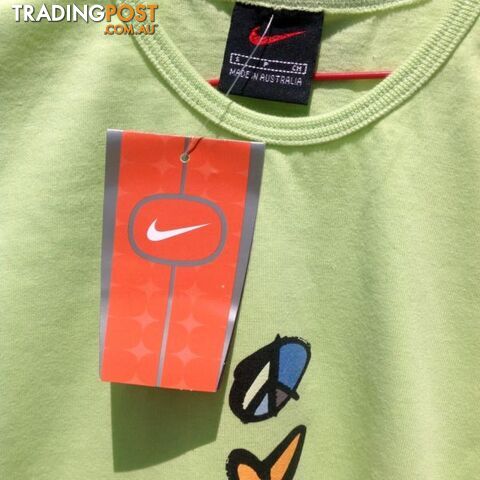 New " Nike " Girl's Tee Shirt