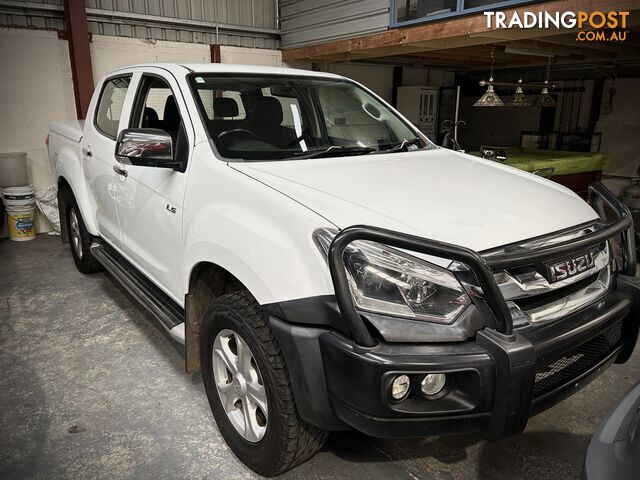 2017 ISUZU DMAX  LSU UTILITY