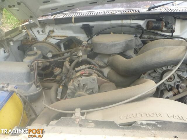 NOW WRECKING 1990 FORD F150 UTE 4X4 (EX-AIR FORCE AMBULANCE) - photo 3 of 7