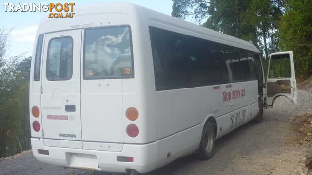 2004 Mitsubishi Rosa Bus White