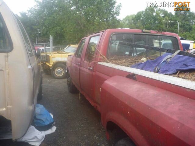 1991 Ford F 350 Truck dismantling and wrecking.