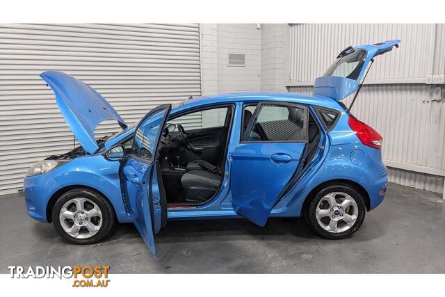 2009 FORD FIESTA CL WS HATCHBACK - photo 5 of 20