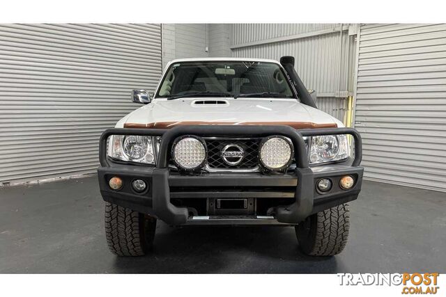 2015 NISSAN PATROL ST Y61 GU 10 SUV - photo 2 of 21