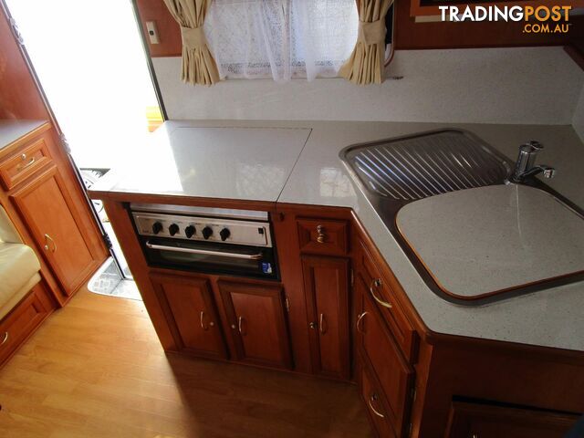 2010 CORONET PRINCE 17ft 6 x 7ft 6  CARAVAN