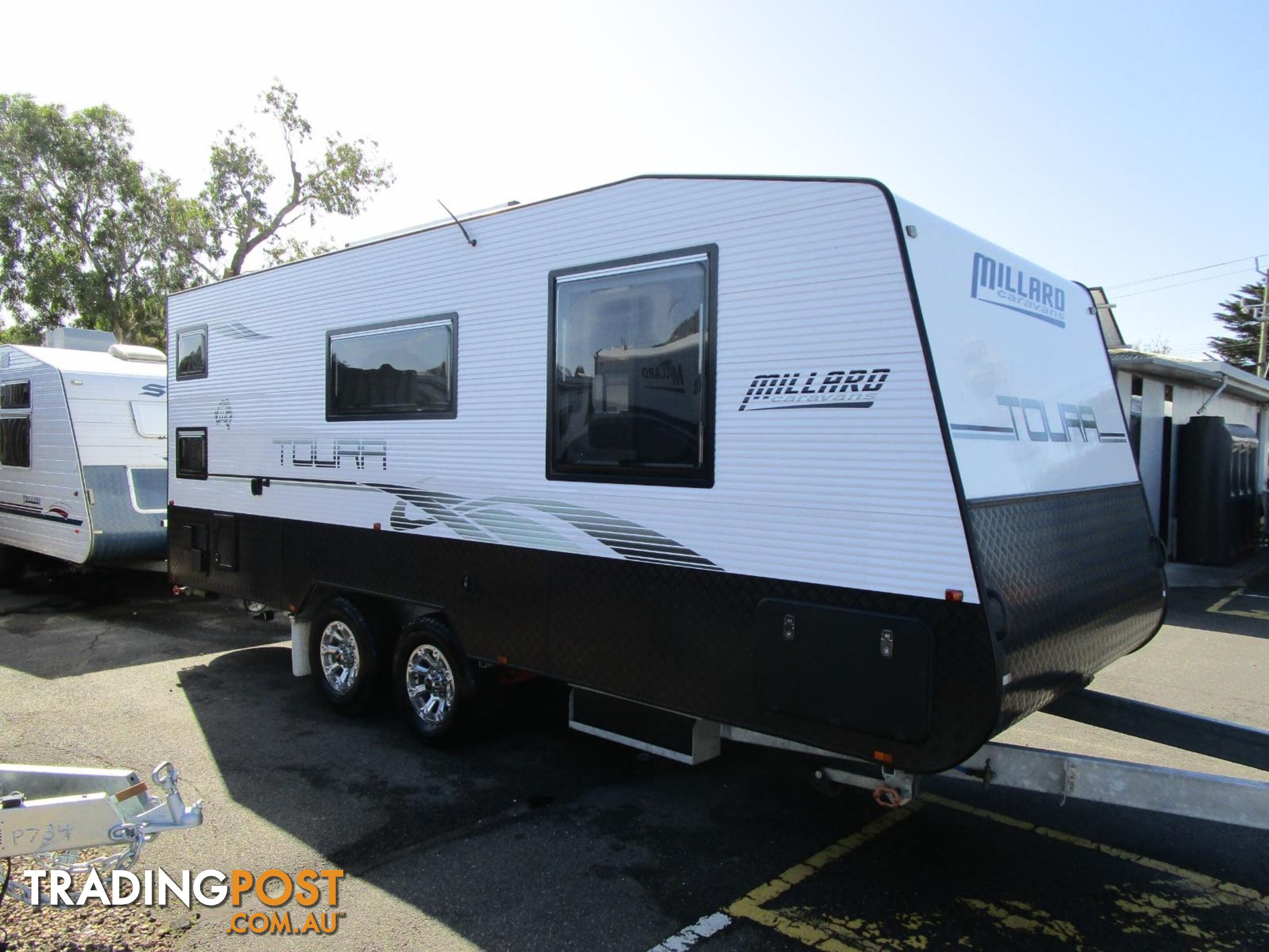 2019 Millard TOURA 19'6 COMBO BUNK   CARAVAN