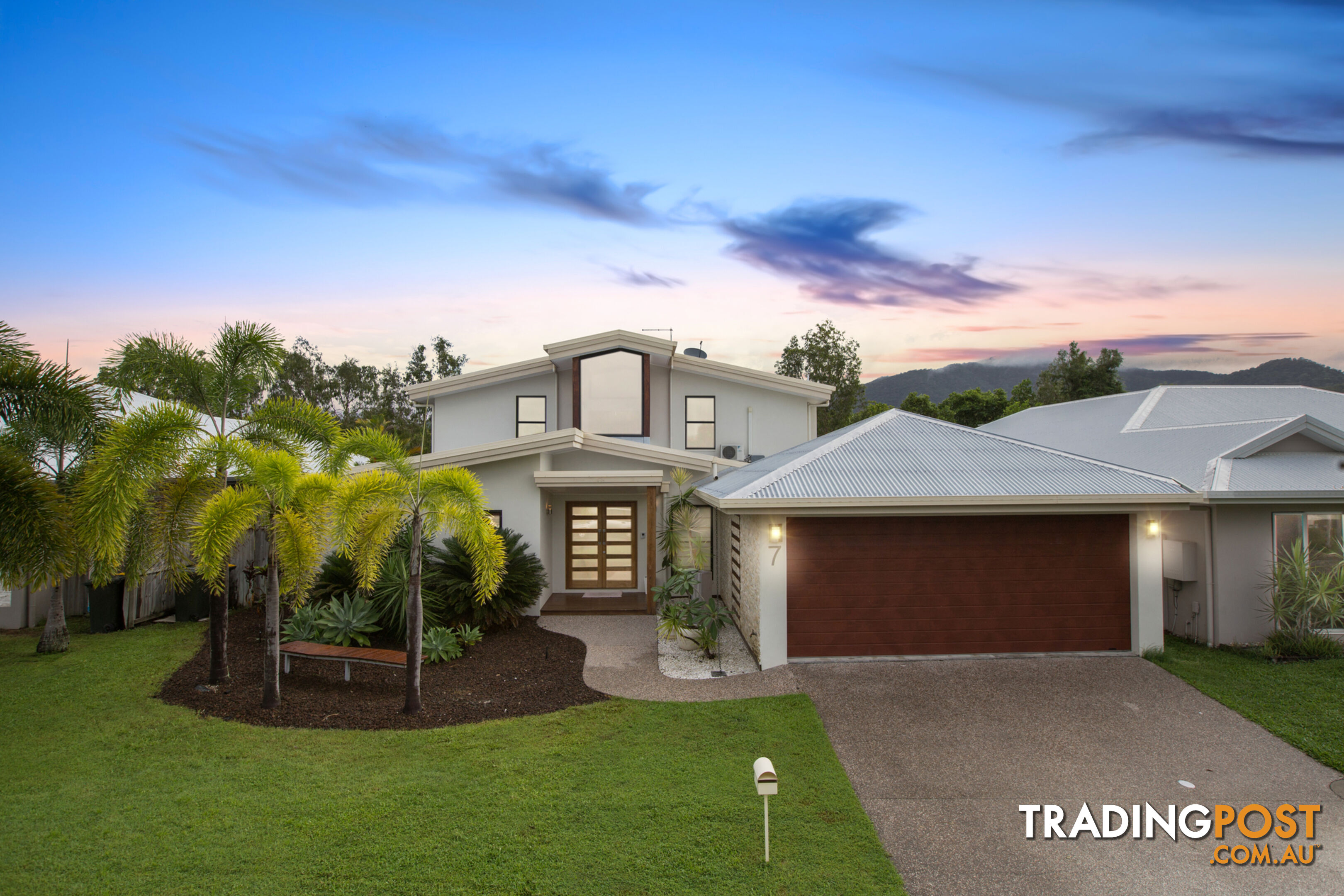 7 Icefire Quay TRINITY PARK QLD 4879