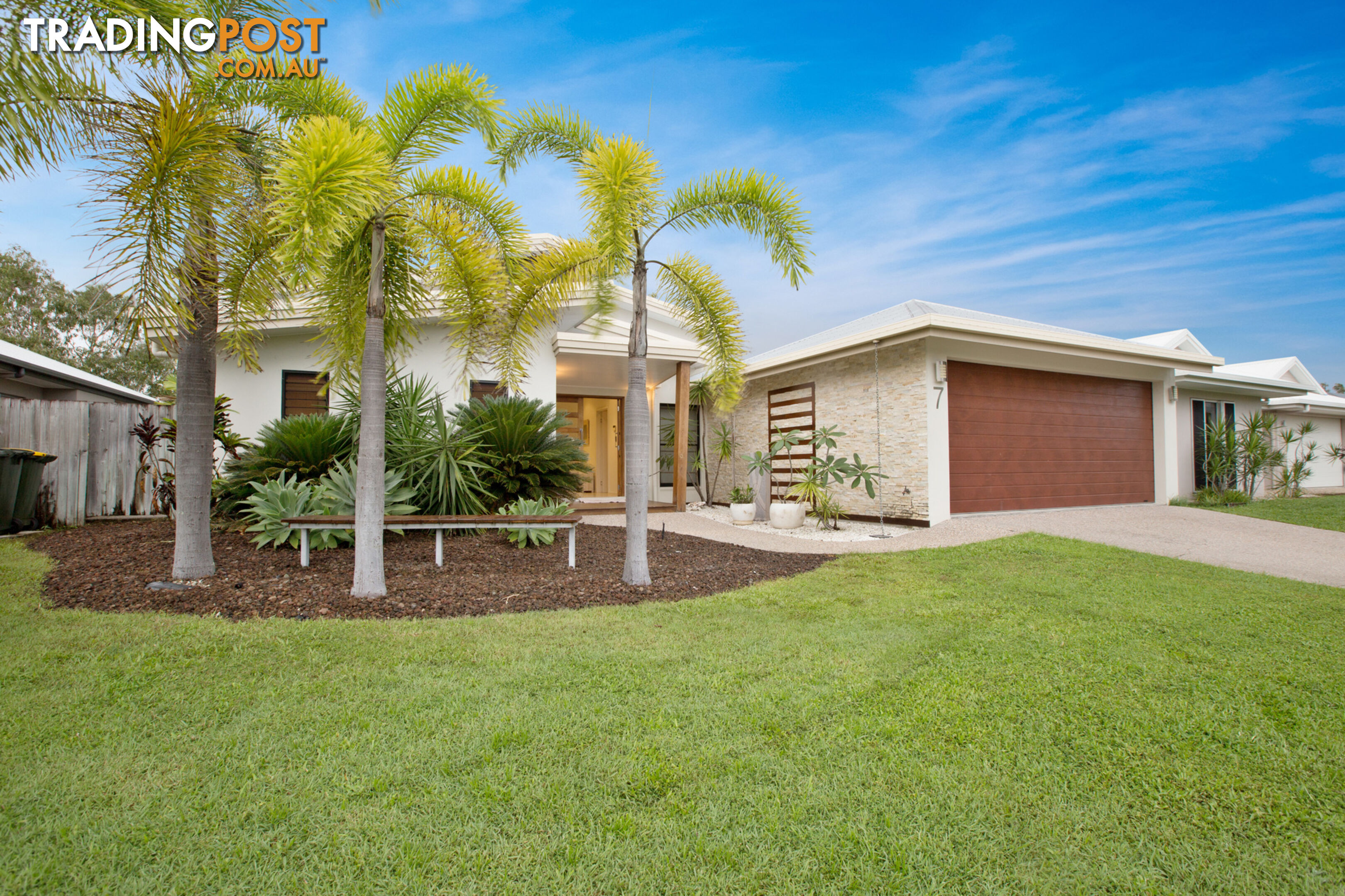 7 Icefire Quay TRINITY PARK QLD 4879