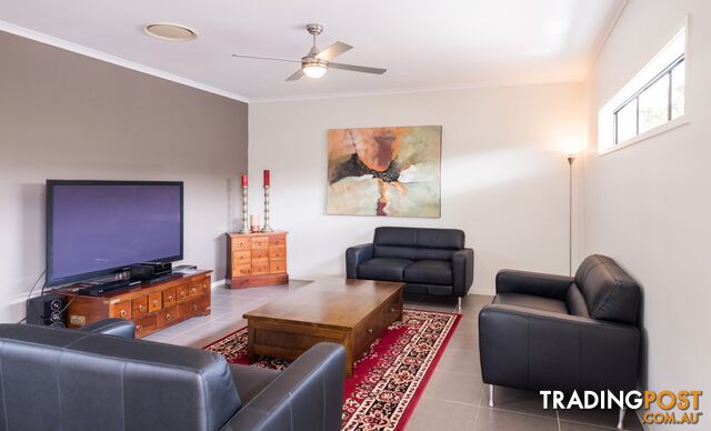 33 Iridescent Drive TRINITY PARK QLD 4879